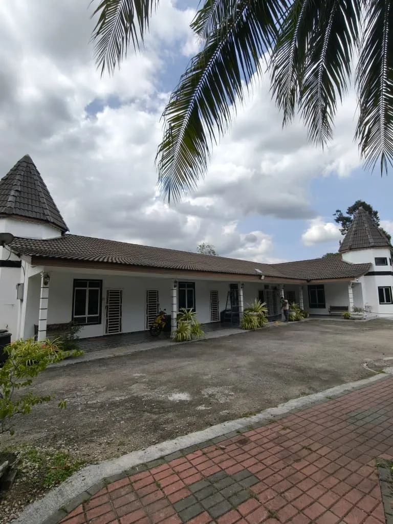 RJ VILLA 6 FAMILY ROOM WITH PRIVATE POOL